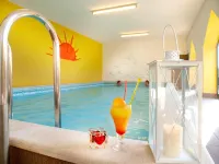 Hotel Merano - Pool