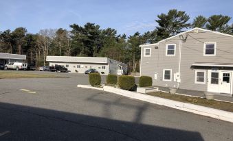 Rosewood Motel