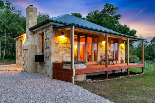 Blackwood Park Cottages Mole Creek -  Holiday Villas