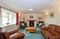 Canny Croft Hotels in Bridgwater