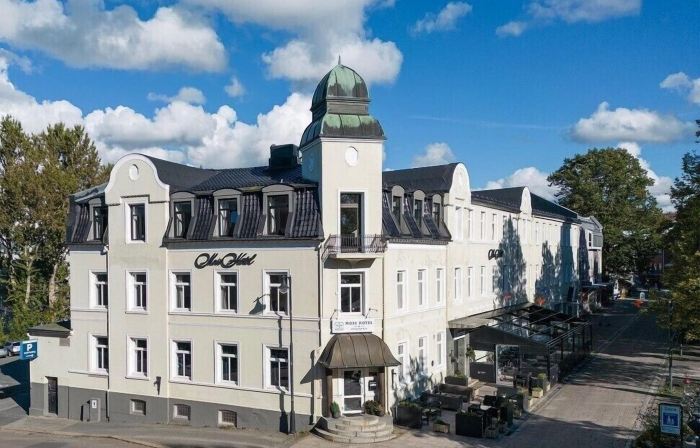 Moss Hotel & Apartments