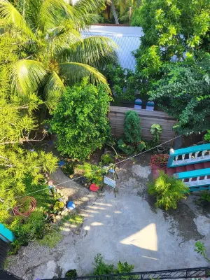 The Local Experience - Zaboka Apartment Hotel di 