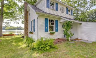 Lakefront Cottage w/ Covered Porch & Dock!