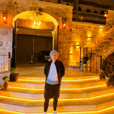 ŞAHMERAN Otel & Cafe