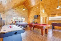 Sensational Sunset! Sevierville Home w/ Hot Tub - spa