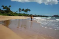 Lovely 1b/1b ~ Extremely comfortable condo #2218 , Beautifully Updated!!