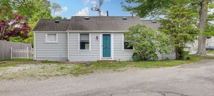 1 Mi to Ferry Sea Street Cottage in Hyannis Ξενοδοχεία στην πόλη Barnstable