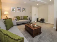 Yocking Gate Mews Hotels in Malpas