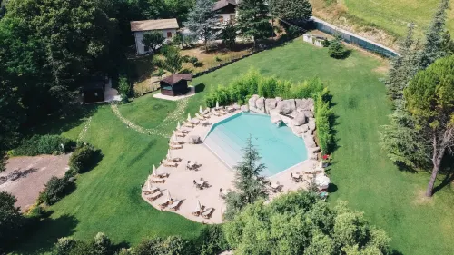 Hotel le Grotte Hôtels à : Arcevia