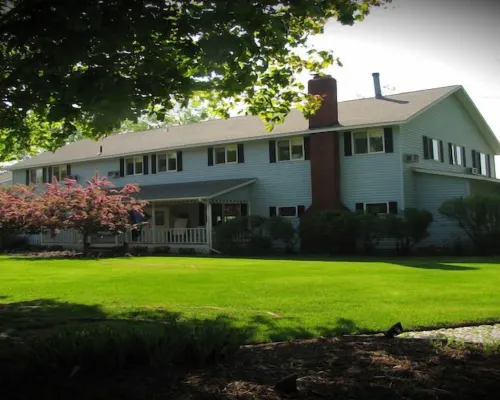 Churchill Pointe Inn Hotels in Alcona County