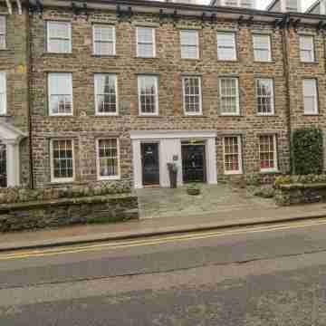 Derwentwater Apartment Hotel Exterior
