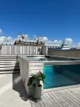 Clarion Hotel Sea U