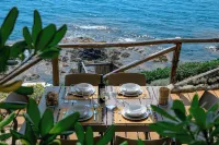 Casa Frontemare con Scesa al Mare Privata