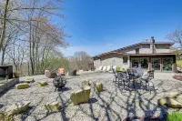 East Fishkill Escape, Close to Red Wing Park!