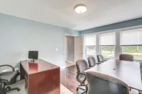Walterboro House w/ Office Near Wildlife Center - 2-Star