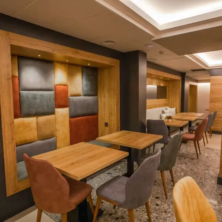 Adresin Hotel