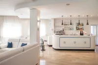 Hotel Tritone Hotels in Laigueglia