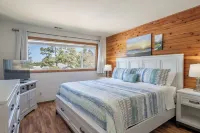 Idyllic Coastal Haven - Whale Watch in Depoe Bay! - parking