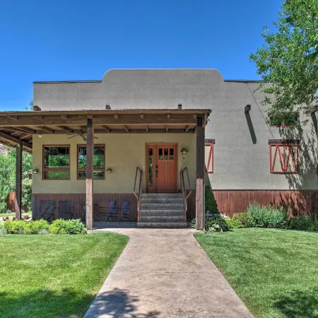 Moab Getaway w/ Ample Parking, Walk to Main Street