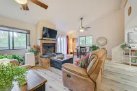 Charming Flagstaff Condo Near Golfing and Hiking!