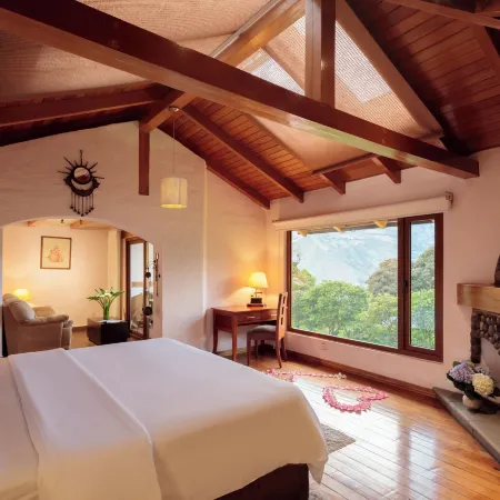 Luna Volcán, Adventure SPA