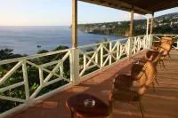 Tamarind Tree Hotel - parking
