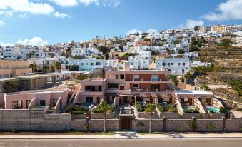 Perla Nera Suites