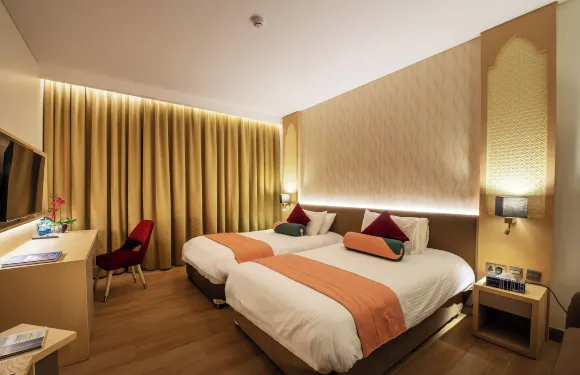 法拉達里斯酒店