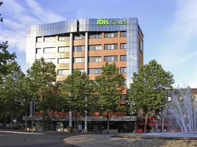 Ibis Styles Albi Centre le Theatro Hotels near Berbie Palace