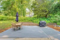 2 Mi to Dtwn: 2-Acre Retreat w/ Large Yard! - Wifi