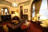 The Grand on Macfie Hotels in Devonport