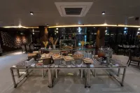 Paragon Hotel & Resort - Завтрак