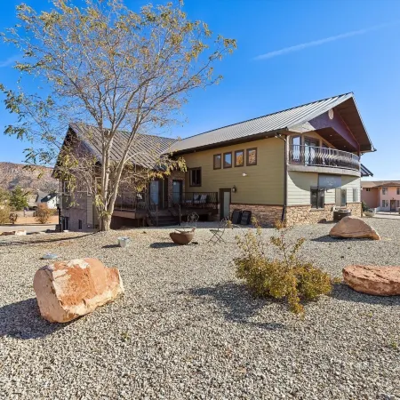 Zion Cliff Lodge