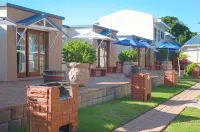 Oceans Hotel & Self Catering Hotel a Dana Bay