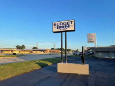 Budget Inn of Ada Hotels in Ada