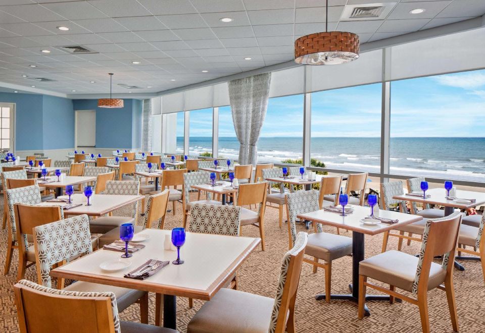 Hilton Royale Palms 객실에서 보이는 해변 풍경