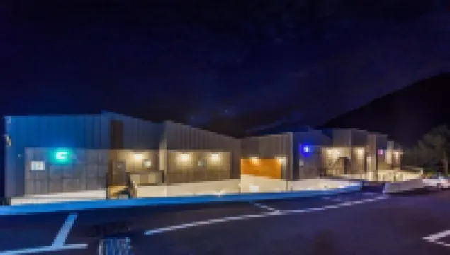 通淵Nerja 21旅館