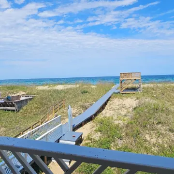 1817 Oceanfront Bed & Breakfast