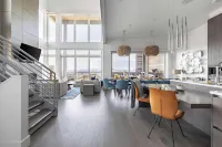 Silverado by AvantStay Snowboarders Skiers Paradise w Hot Tub Views Easy Slope Access