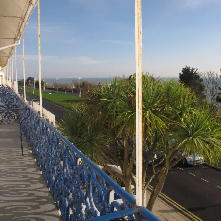 The Southcliff Hotel