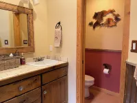Great Moab Rim views, peaceful home along golf course neighbourhood Hotels in Moab South Valley