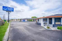 OYO 阿拉莫綠洲酒店及套房 聖安東尼奧