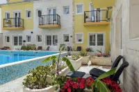 Hotel Subra Atrium - Pool