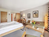 Promenade Apt 003