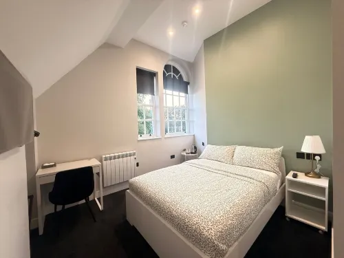 Pear Tree Inn Hotels in Welwyn