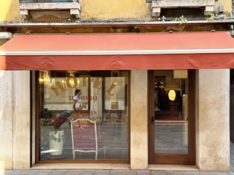 Hotel Il Moro di Venezia Hotels near Venice Santa Lucia Station