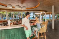 Le Méridien Phuket Mai Khao Beach Resort (Marriott International) - 5-Star
