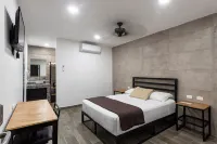 Capital Hotel Saltillo Отели в г. Сальтильо