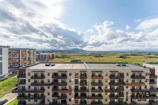 MoHost Noblesse - Chic Urban Retreat