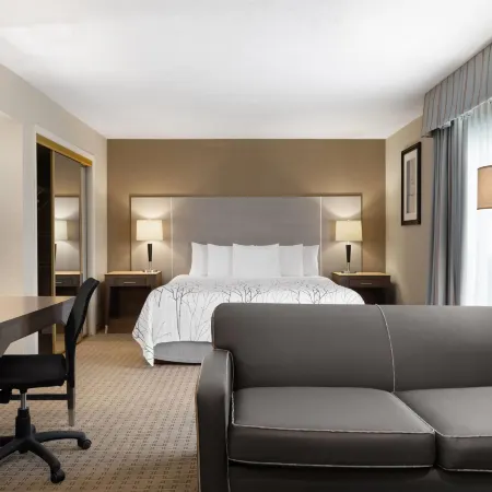 Eastland Suites Hotel & Conference Ctr, Trademark by Wyndham